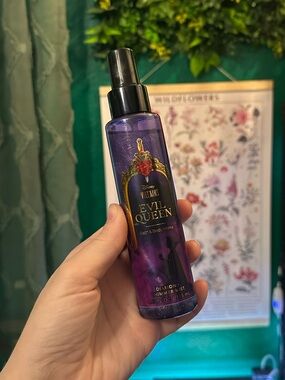 Bath & Body Works Evil Queen Shimmer Mist